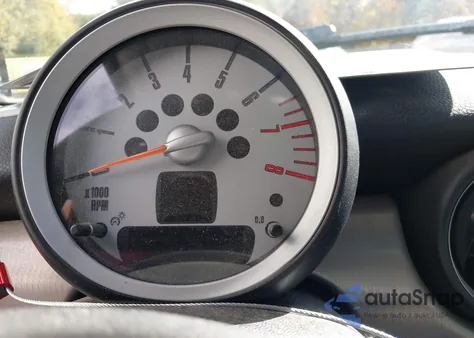 2008 Mini Cooper S Clubman from USA, damaged, VIN WMWMM33598TP70932